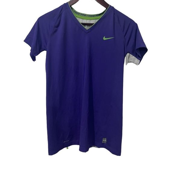 Nike Tops - Nike purple and white short sleeve v neck t shirt size large